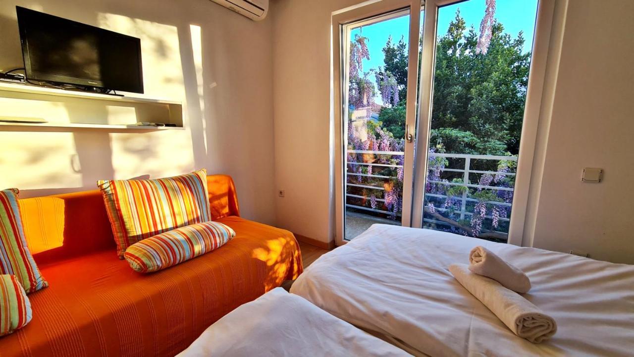 Bed & Breakfast Dora Rovanjska Rum bild