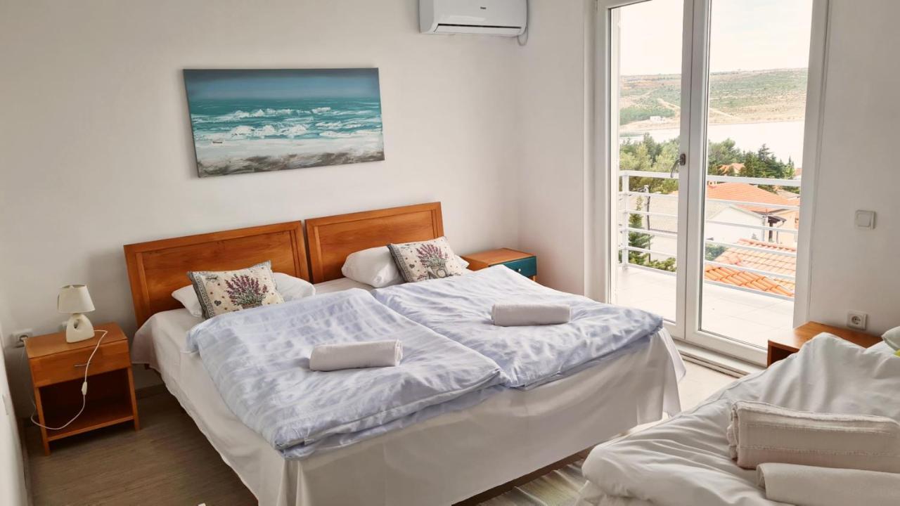 Bed & Breakfast Dora Rovanjska Rum bild